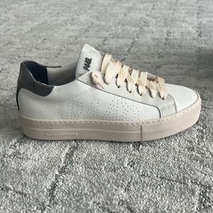 BRAND NEW…Never been worn!!!  P448 Thea Chalk, SIZE 9/39